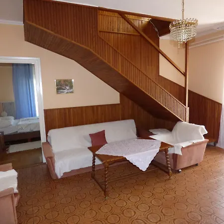 Gyöngyi Balatonföldvár